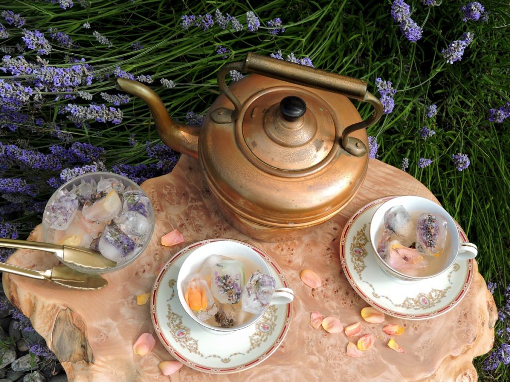 noritake nippon china tea cups garden lavender rose petal ice tea