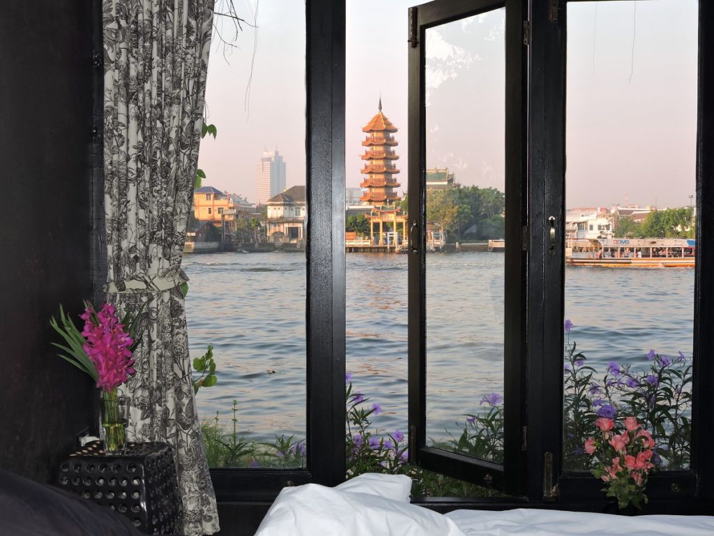 view of chao phraya river in the morning from room at Loy La Long