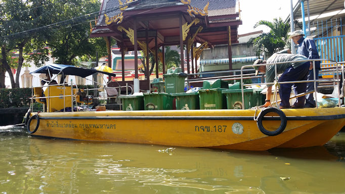 trash pickup boat