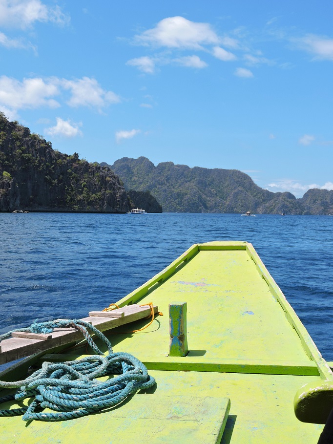 prow of boat on its way island hopping