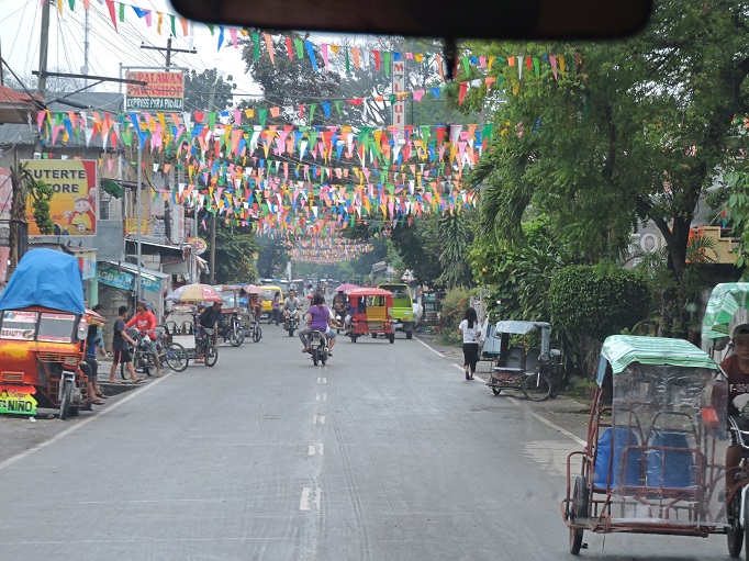 main road or highway on Cebu Island