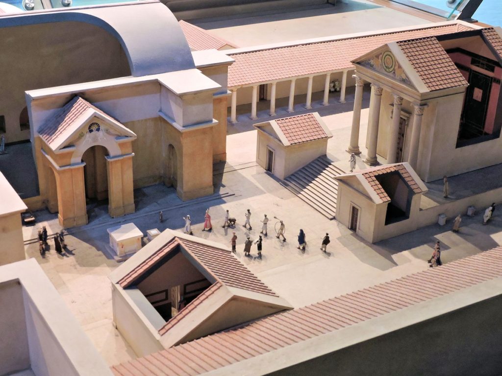 model recreation of roman Baths