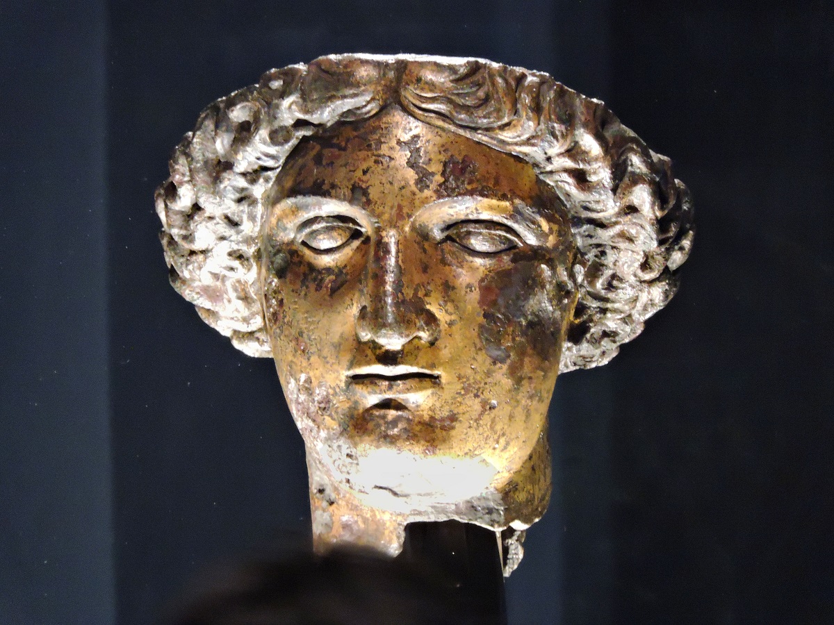 gilt bronze head of goddess Sullis Minerva