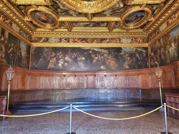 paintings and secret panels in the palazzo ducale