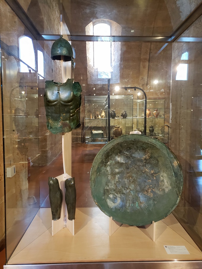 etruscan armour and shield