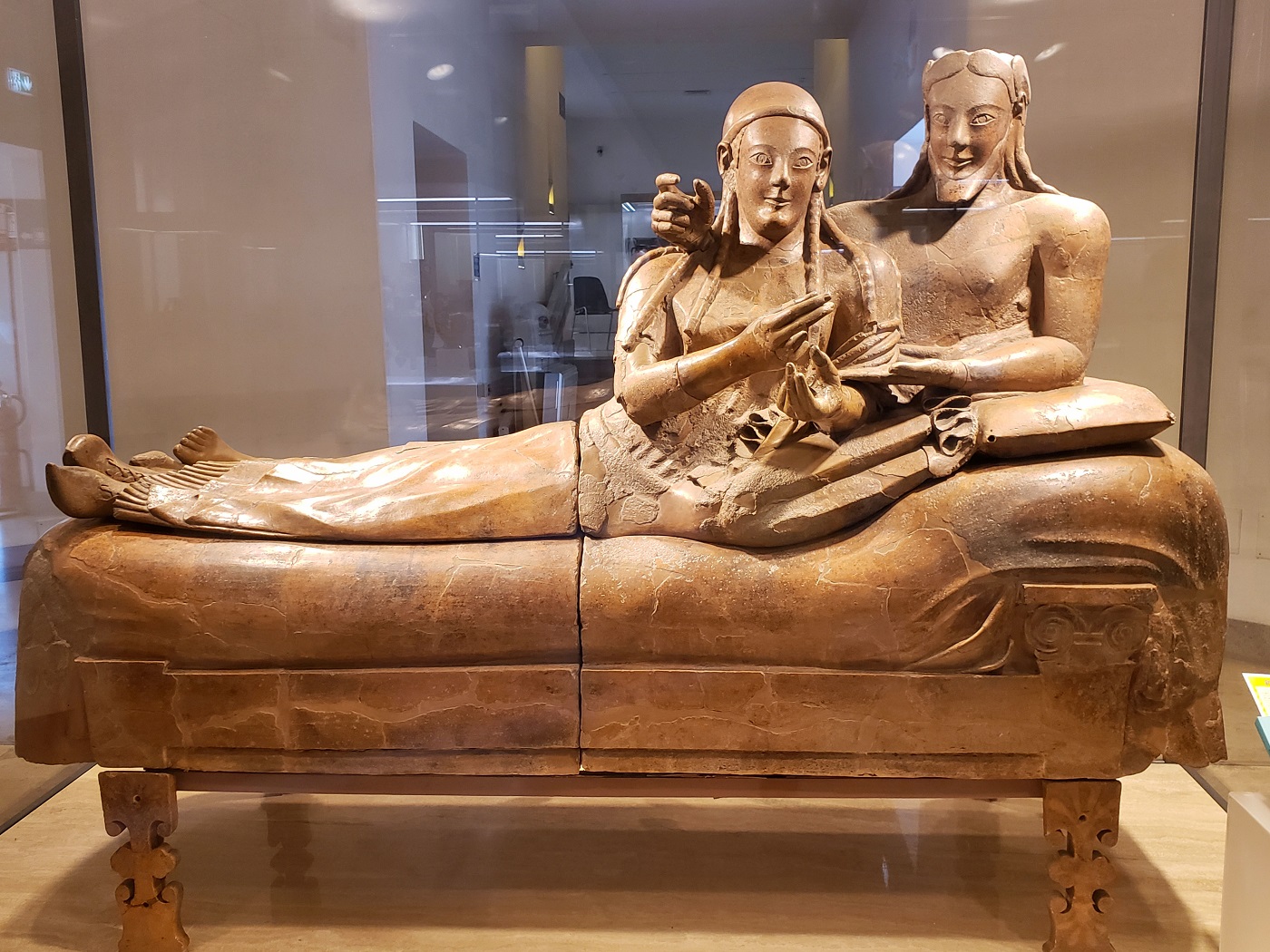 sarcophagus of the spouses