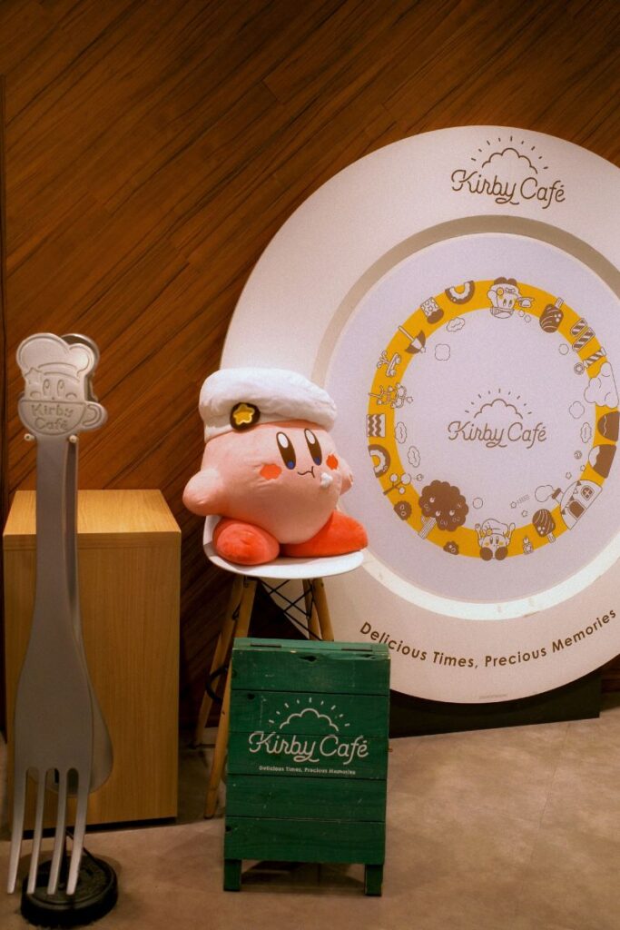 Kirby and plate
