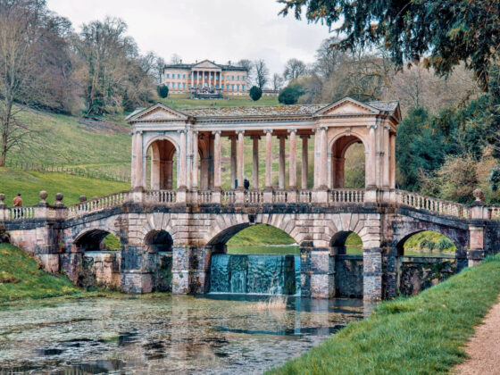 A Walk Through Bath, England
