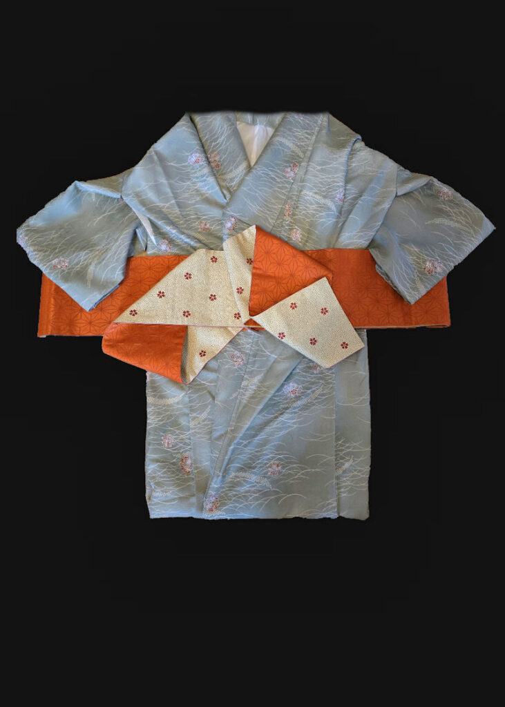 kimono folded flatter