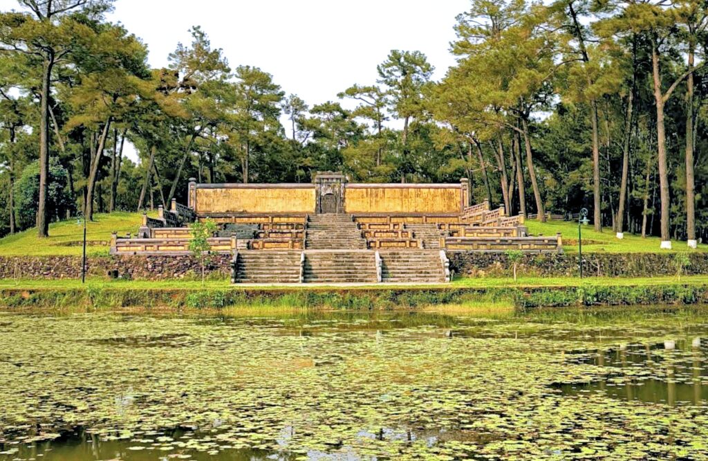 yellow tomb and lotus pond