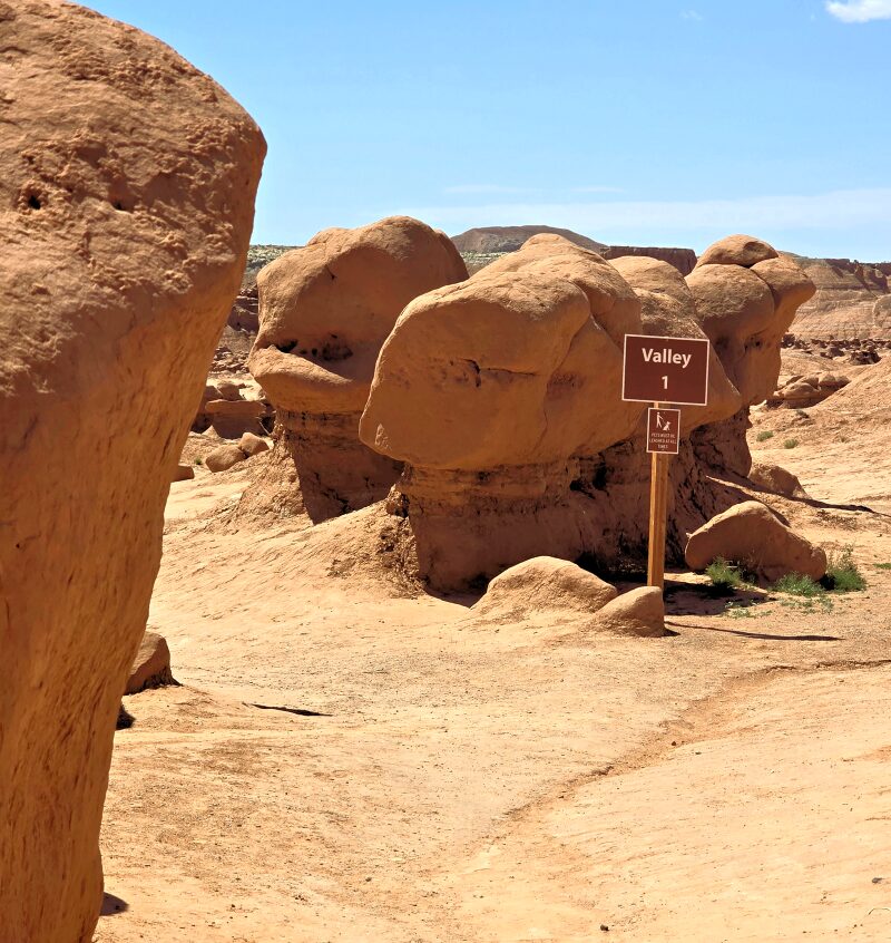 sign showing start of valley one at Goblin Valley State Park